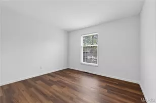 4351 Chateau De Ville Dr, Saint Louis, MO 63129 - Photo 11