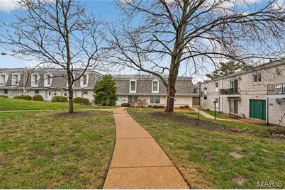 4351 Chateau De Ville Drive #D, Saint Louis, MO 63129 - Photo 17