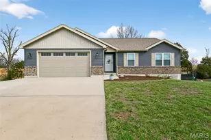 547 Austin Dr, Truesdale, MO 63380 - Photo 1
