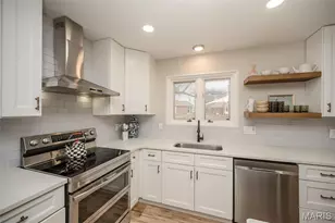 6 Pittsfield Ct, Chesterfield, MO 63017 - Photo 13