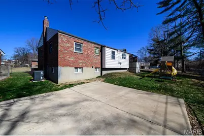 9404 Jachurst Lane, Saint Louis, MO 63123 - Photo 31