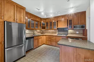 4944 Lindell Blvd, Saint Louis, MO 63108 - Photo 15