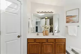 1009 Joanna Ave, Glendale, MO 63122 - Photo 19