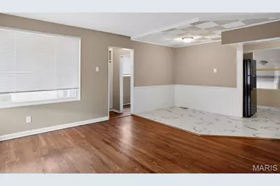 2201 Hollis Drive, Saint Louis, MO 63136 - Photo 9