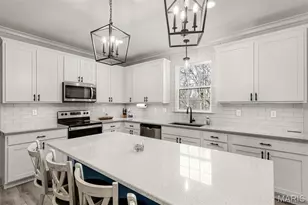 1100 Tower Park Dr, Saint Charles, MO 63304 - Photo 25