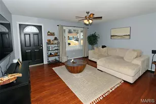 625 Nancy Dr, Saint Charles, MO 63301 - Photo 3