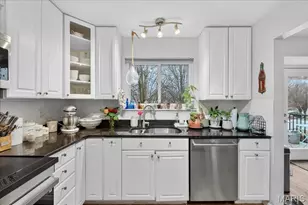 800 Whispering Village Cir, Ballwin, MO 63021 - Photo 11