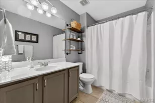 800 Whispering Village Cir, Ballwin, MO 63021 - Photo 23