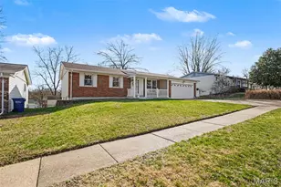 1590 Codorniz Ln, Fenton, MO 63026 - Photo 3