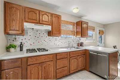 1590 Codorniz Lane, Fenton, MO 63026 - Photo 9