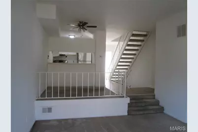 1210 Wicklow Road #L, Ballwin, MO 63021 - Photo 5