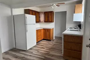 10416 Lackland Rd, Saint Louis, MO 63114 - Photo 7