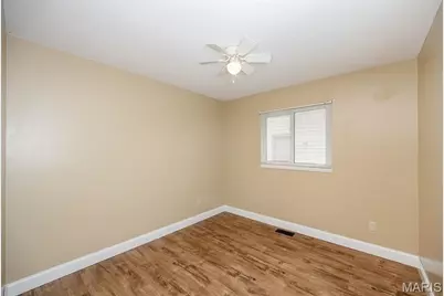 2912 Dividend Park Drive, Saint Louis, MO 63031 - Photo 17