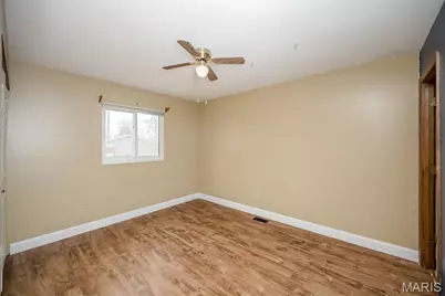 2912 Dividend Park Drive, Saint Louis, MO 63031 - Photo 21