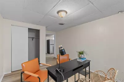 9848 Lorna Lane, Saint Louis, MO 63136 - Photo 13