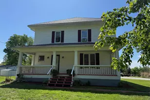 312 W Milton St, New Florence, MO 63363 - Photo 3