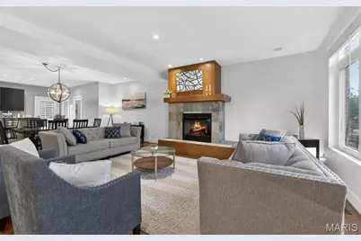 4242 Olive Street, Saint Louis, MO 63108 - Photo 7