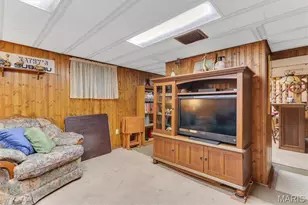 415 Wesley Ave, Ferguson, MO 63135 - Photo 25