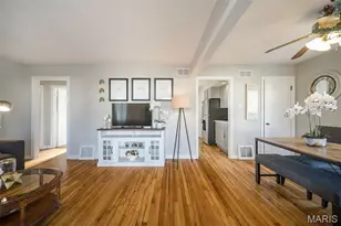 10524 St Henry Ln, Saint Ann, MO 63074 - Photo 3