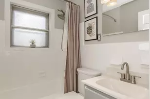 10524 St Henry Ln, Saint Ann, MO 63074 - Photo 17