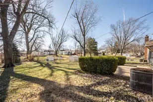 10524 St Henry Ln, Saint Ann, MO 63074 - Photo 31