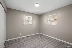 27 Nob Hill Dr, Hazelwood, MO 63138 - Photo 19