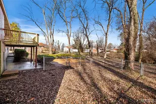 27 Nob Hill Dr, Hazelwood, MO 63138 - Photo 33