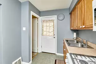 16 White Dr, Saint Louis, MO 63135 - Photo 15