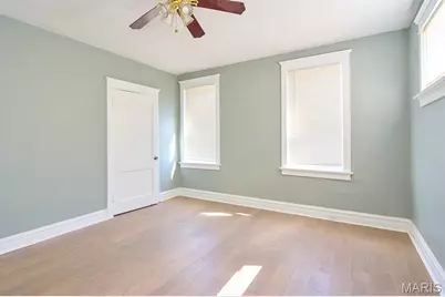 3011 Iowa Avenue, Saint Louis, MO 63118 - Photo 13
