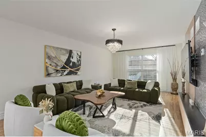 1928 Simba Circle, Saint Louis, MO 63125 - Photo 5