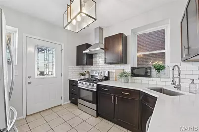 4449 Shaw Boulevard, Saint Louis, MO 63110 - Photo 7