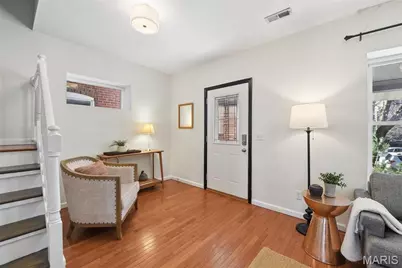 4449 Shaw Boulevard, Saint Louis, MO 63110 - Photo 3