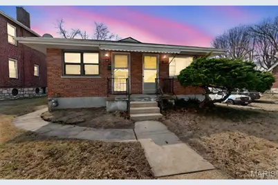 6048 Southwest Avenue, Saint Louis, MO 63139 - Photo 1