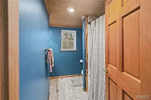 1742 E Forest Ln, Robertsville, MO 65066 - Photo 15