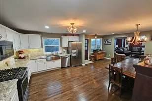 50 Saddlefield Ln, Troy, MO 63379 - Photo 9