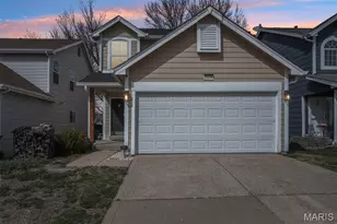 2329 Hunters Crest Dr, Wildwood, MO 63038 - Photo 1