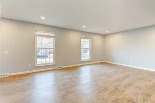 114 Lea Meadows Dr, Ballwin, MO 63011 - Photo 7