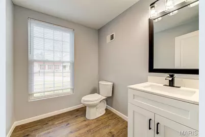 114 Lea Meadows Drive, Ballwin, MO 63011 - Photo 19