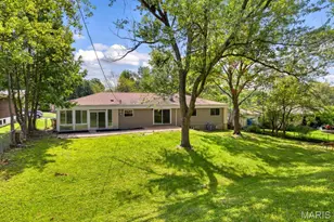 815 Ariege Dr, Creve Coeur, MO 63141 - Photo 41