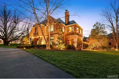 62 Lake Forest Drive, Richmond Heights, MO 63117 - Photo 5