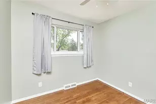 18 White Dr, Saint Louis, MO 63135 - Photo 29