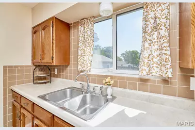 18 White Drive, Saint Louis, MO 63135 - Photo 15