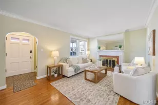 918 Nancy Carol Ln, Glendale, MO 63122 - Photo 3