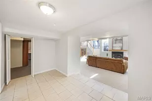 918 Nancy Carol Ln, Glendale, MO 63122 - Photo 33