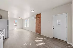 318 Broadway St, Elsberry, MO 63343 - Photo 21