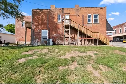 318 Broadway Street, Elsberry, MO 63343 - Photo 37