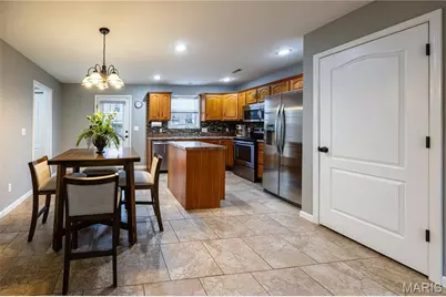 1686 Columbia Drive, Jackson, MO 63755 - Photo 9