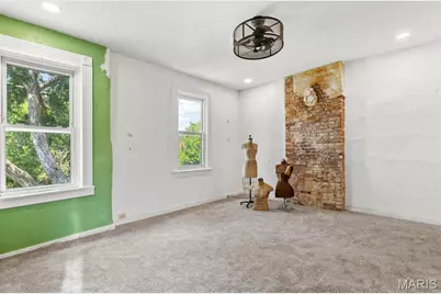 3533 Illinois Avenue, Saint Louis, MO 63118 - Photo 17