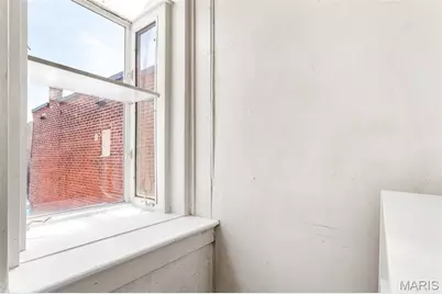 3533 Illinois Avenue, Saint Louis, MO 63118 - Photo 19