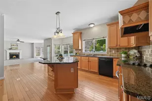 761 Southern Hills Dr, Eureka, MO 63025 - Photo 5